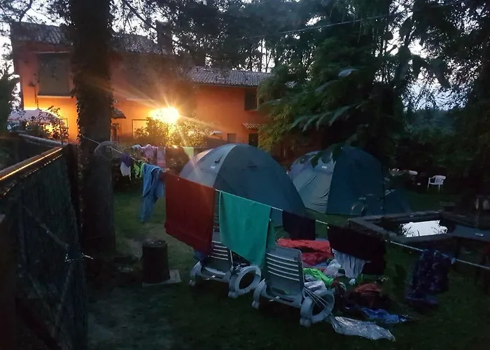 Agriturismo Piccola Raieda Lantgård *