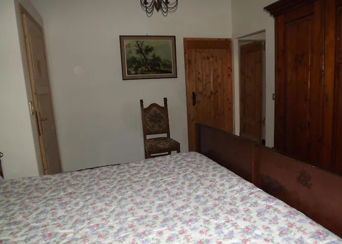 Lantgård Agriturismo Piccola Raieda *